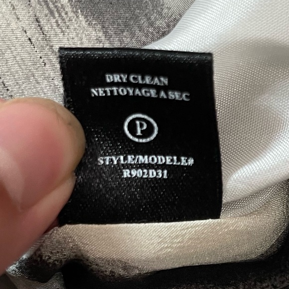 Robert Rodriguez Black Artsy Floral 100% Silk Cowl Neck Asymmetrical Mini Dress6 - Picture 8 of 10